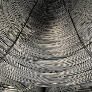 Alambre de acero al carbono al por mayor Q195 Q235 Q235B Alambre de acero de resorte de alto carbono para uso industrial - Product Image 1