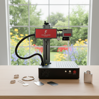 Machine de marquage laser à fibre mini de bureau DXF/PLT/BMP/AI haute productivité pour usage en cuisine, métal, plastique, pierre