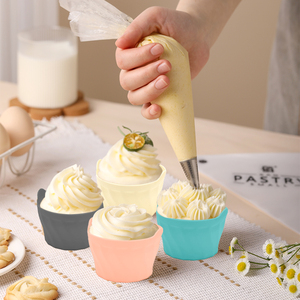 Ensemble différent de moules à muffins personnalisés, moules à gâteaux réutilisables de grande taille en silicone sans BPA pour <span class=keywords><strong>la</strong></span> cuisson - Product Image 1