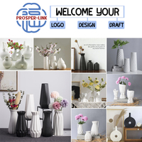 Vase en céramique givré minimaliste, décoration moderne personnalisée pour la maison, diffuseur d'aromathérapie, bouteille pour fleurs séchées, style d'intérieur