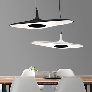 โคมไฟเพดานรุ่น Cloud Series สีดำ ทำจากเรซิ่น พร้อมหลอดไฟ LED ป้องกันแสงสะท้อน เหมาะสำหรับบ้านและโรงแรม - Product Image 2