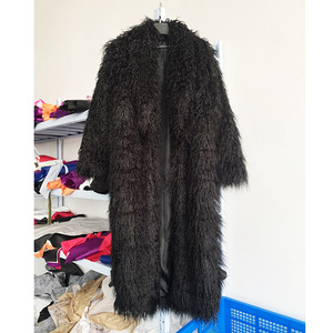 <span class=keywords><strong>Manteau</strong></span> en fourrure de mouton de Mongolie de luxe pour femmes, coloré, chaud pour l'hiver, fausse fourrure de cachemire, prix d'usine, style long, simili <span class=keywords><strong>cuir</strong></span> - Product Image 3