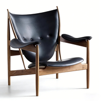 Vente Flash Internationale : Ensemble de Chaises Chieftain en Bois Massif avec Coussin en Cuir et Dossier pour Salon