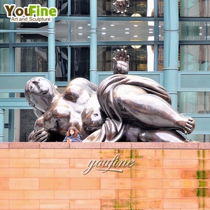 Sculpture de femme corpulente en bronze grandeur nature YouFine, style Botero, <span class=keywords><strong>statue</strong></span> en métal pour jardin extérieur, décoration d'art moderne - Product Image 4