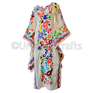 Magnifique robe kaftan d'été exclusive à manches papillon, brodée à la main, motif floral vibrant, luxueuse robe kaftan brodée - Product Image 2