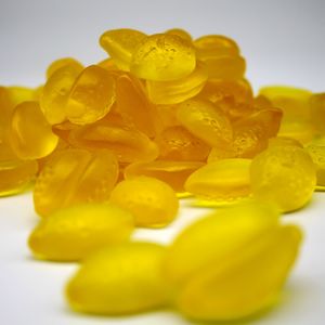 ओवरसाइज विशाल भालू मिट्टी और अन्य फलों के कार्टून थोक नरम गामी कैंडीज - Product Image 5