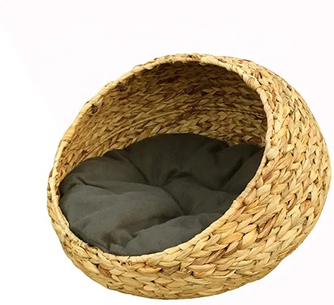 Luxury Natural Handmade Oval Woven Non-toxic Indoor Cat House Small Dog Sleeping Bed Water Hyacinth Pet Basket Bed