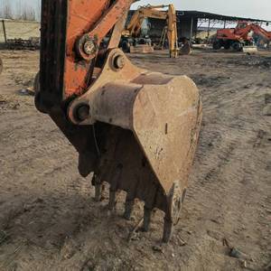 Excavadora de ruedas Doosan DH150w-7 de 15 toneladas, usada, con motor original, maquinaria de construcción para movimiento de tierras, en venta a bajo precio. - Product Image 6