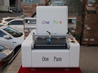 Nouvelle imprimante jet d'encre UV multicolore entièrement automatique à haute vitesse pour la production de cartons ondulés et de boîtes à pizza