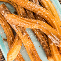 Machine automatique LongYu haute vitesse pour la fabrication de churros, biscuits longs et bâtonnets en spirale (20-80 pièces/min) – Idéale pour les snacks de restaurant fourrés à la farine