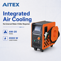 Machine de soudage au laser à fibre portative refroidie par air 2000W, soudeuse laser industrielle 5-en-1 pour le soudage, la découpe et le nettoyage AW-20
