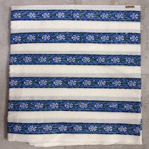 Tela de Algodón Estampada en Bloque, Ligera y Ecológica, Ideal para Confección de Cortinas y Vestidos, Diseño Floral Hecho a Mano en India - Product Image 6