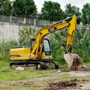 15 ton gebruikte LOVOL FR150 rupskraan met Weichai motor, KYB hydrauliek, inclusief rapport, te koop. - Product Image 1