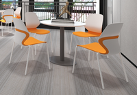 Chaise de réunion empilable moderne de luxe pour le bureau et l'université Chaise de visiteur empilable avec un design élégant