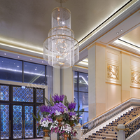 Lustre contemporain en cristal K9 ANNO, lustre personnalisé pour hall d'escalier