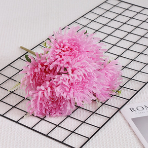 Ramo de Crisantemos de Siete Cabezas con Forma de Garra de Dragón para Ofrendas de Qingming, Flores Artificiales para Culto a los Ancestros, Suministros Funerarios, Seda Dorada - Product Image 6