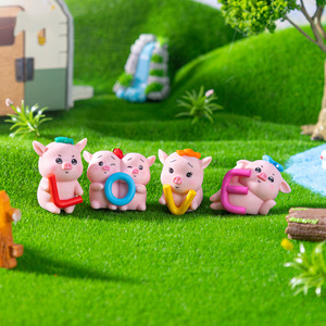 かわいい豚のフィギュアケーキトッパー、愛らしい豚のミニフィギュアおもちゃ、プラスチック製の動物セット、家の机や誕生日パーティーの飾り付けに - Product Image 1