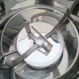 Mélangeur à ruban de laboratoire haute vitesse pour petites poudres, mélangeur de granulés humides, mélangeur de couleurs, mélangeur alimentaire - Product Image 4
