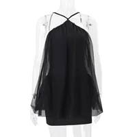 Robe moulante à épaules dénudées avec empiècements en résille et encolure halter pour événements estivaux en noir et blanc – Vente en gros