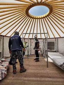 2025 nouveau luxe moins cher <span class=keywords><strong>prix</strong></span> d'expédition mongol toile tente en plein air glamping Camping yourte maison cloche tentes à vendre - Product Image 4
