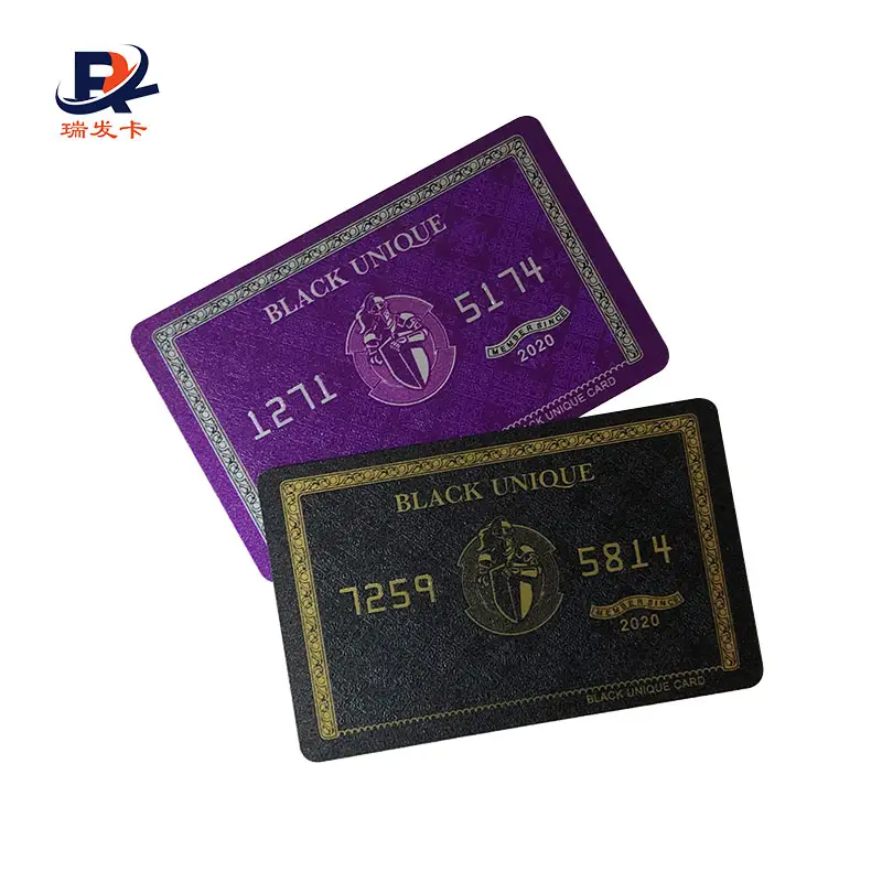 Carte PVC EM4305 pré-imprimée OEM de haute qualité avec code à barres/numéro de série en relief