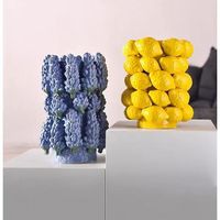 Vase en porcelaine artisanal en forme de citron jaune, motif agrumes siciliens d'Italie, avec grands citrons, en céramique, vente en gros personnalisée