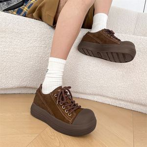2026 Men Chunky Skate Shoes Round Toe Design Thick <b>Rope</b> <b>Laces</b> Multi‑Layer Height Increasing Thick Sole Low‑Top Casual Sneakers - Product Image 3