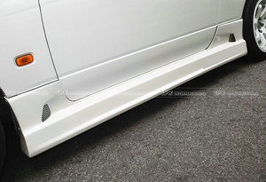 Jupes latérales en fibre de verre Nissan S15 Silvia CW Type, fabrication directe, personnalisables - Product Image 2