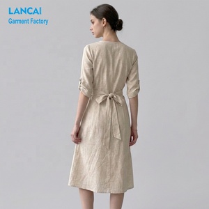 <span class=keywords><strong>Abito</strong></span> <span class=keywords><strong>Midi</strong></span> in <span class=keywords><strong>Lino</strong></span> da Donna con Cintura Annodabile e Maniche a 3/4 con Risvolto, Abbigliamento Casual da Ufficio, Produzione OEM Personalizzata, Fabbrica Certificata BSCI - Product Image 2
