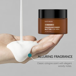 Lotion corporelle parfumée pour homme pour peaux sèches – Hydratante, légère, non grasse et parfum longue durée - Product Image 4