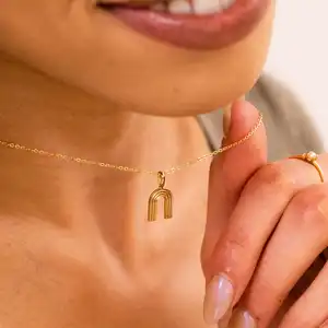 Bestone DIY 18K altın kaplama narin Bling aşk kalp minik önyükleme kap kolye uçları anneler günü için kolye yapma