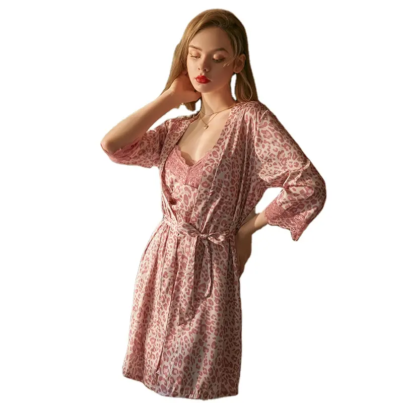 Bowomen sıcak seksi pijama kadınlar için leopar gece Robe Lady saten Patchwork dantel Kimono Loungewear