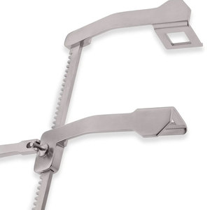 Retractor de Columna Vertebral Manual de Acero Inoxidable de la Mejor Calidad, Instrumentos Quirúrgicos Reutilizables de Alta Calidad, Tamaño y Logotipo Personalizables - Product Image 3