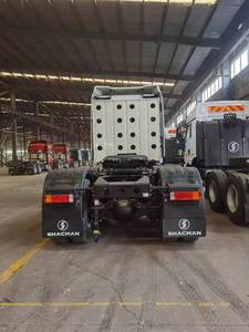 รถบรรทุกหัวลาก Shacman X5000 6x4 เครื่องยนต์ดีเซล เกียร์ธรรมดา พวงมาลัยซ้าย ใหม่ สำหรับขนส่งโลจิสติกส์ - Product Image 4