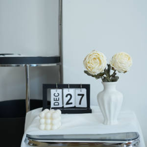 Hohe Simulation Feuchtigkeit spendende Rose hält Rose künstliche Blume Home Wohnzimmer dekorative Blume - Product Image 1