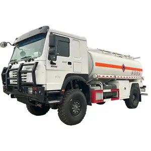 4X4 fuel tanker Sinotruk Howo Oil Tanker Truck 2000 Gallon Diesel Oil Capacity Fuel Tank Tanker Truck