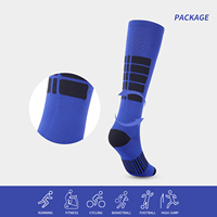 Chaussettes de football pour mollets avec compression rembourrée et soutien de la voûte plantaire pour des performances de match améliorées Commandes en gros pour les équipes