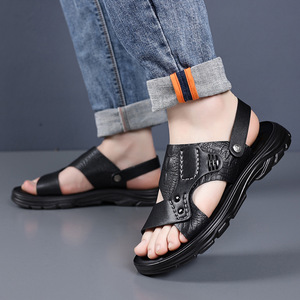 Sandales d'extérieur pour hommes, style sportif décontracté, à bout ouvert, semelle en caoutchouc, couleur unie, faciles à enfiler, confortables pour la marche, idéales pour la plage en été - Product Image 2