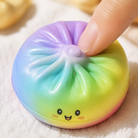 Jouet Squishy en PU Rainbow Bao Bun avec visage mignon et couleurs dégradées pastel