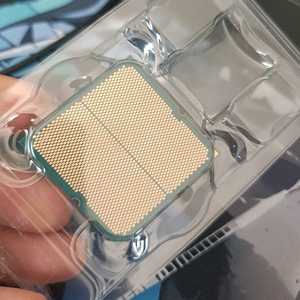 AMD <span class=keywords><strong>Ryzen</strong></span> 9 <span class=keywords><strong>7900X</strong></span> d'occasion avec graphismes Radeon |   12 cœurs, 24 threads, 4,7 GHz, 170 W, Socket AM5 |   Plateau CPU | - Product Image 2