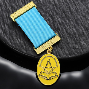 Distintivo in massoneria con spilla in massoneria con riconoscimento personalizzato per medaglie con spilla in smalto morbido placcato in oro - Product Image 4