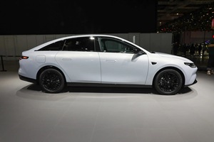 Leapmotor C01 <span class=keywords><strong>Auto</strong></span> Elettrica Batteria 50-70kWh Autonomia 525km NEDC Potenza 200kW Coppia 360Nm - Product Image 2