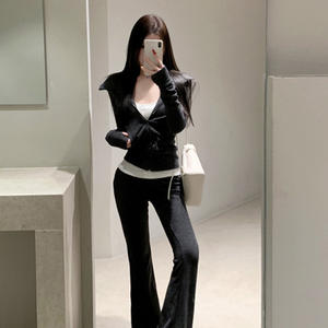 Женский комплект из двух предметов - Product Image 2