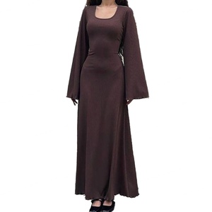 Robe longue maxi pour femme, col carré, manches longues, coupe droite, taille naturelle, avec lien, qualité supérieure, personnalisable OEM, vente en gros - Product Image 4