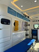 Ambulance de transport de patients en soins intensifs Futian T8, équipée d'un système de civière automatique, vendue directement par le fabricant
