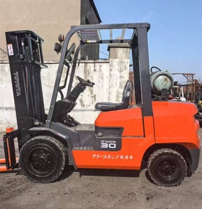 Montacargas Usado de Alta Calidad, Original Japonés, TCM/KOMATSU/MITSUBISHI, Diésel, Toyota FGZN30 DF30 7FD30 8FD30, 3 Toneladas, en Venta - Product Image 1
