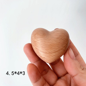 Uionen Small Fat Beech Solid Wood <b>Hearts</b> Oil Wrapped <b>Wooden</b> <b>Heart</b> Ornaments Artminds <b>Craft</b> Gifts <b>for</b> Home Decoration - Product Image 5