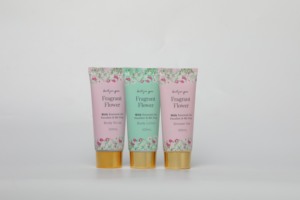 Ensemble de gel douche, <span class=keywords><strong>gommage</strong></span> corporel et lotion pour le <span class=keywords><strong>corps</strong></span> personnalisé pour femmes, pour le soin du <span class=keywords><strong>corps</strong></span>, hydratant, nettoyant, cadeau de bain - Product Image 6