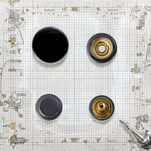 OEM nhà máy đơn giản phong cách áo khoác Báo Chí Snap Nút mùa xuân kim loại khắc logo tấm thân thiện với môi mạ kỹ thuật - Product Image 3