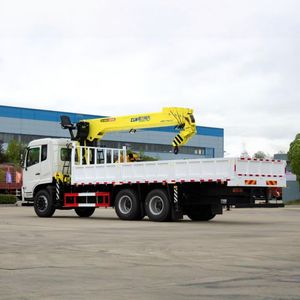 High Quality CLW 4x2 6.3 Ton Truck Mounted Telescopic Arm <b>Crane</b> 8 Ton 10 Ton <b>Cranes</b> Truck for Sale - Product Image 5